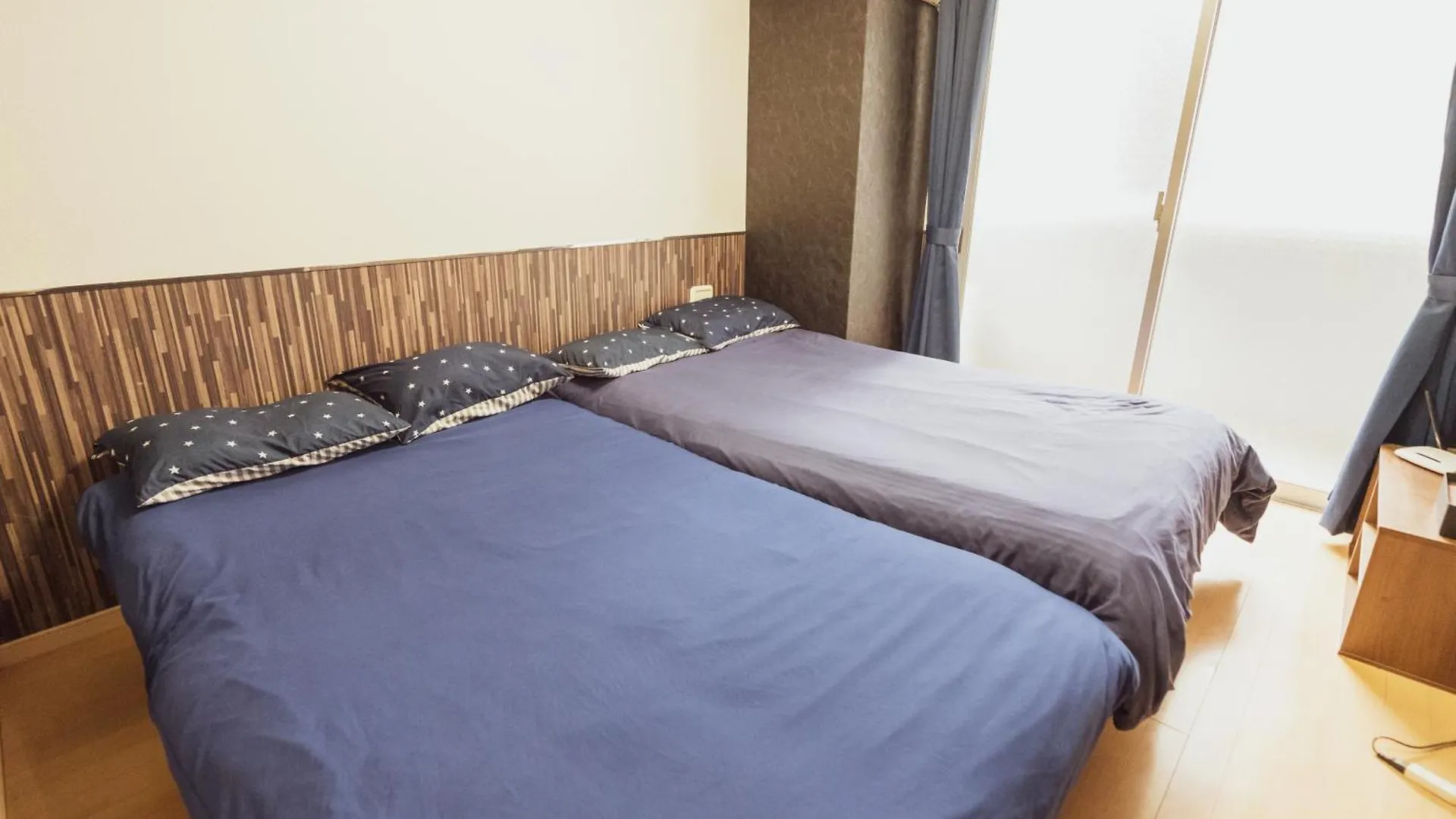 Apartment メルシアター鈍色の風: デザイナーズ心斎橋アパートメント Osaka